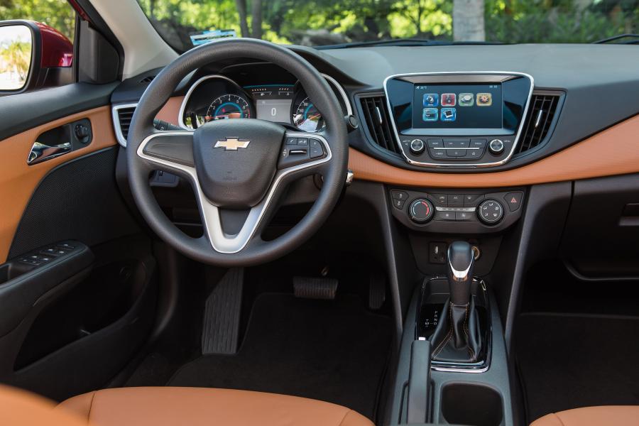 Торпедо Chevrolet Cavalier Premier 2017 года  (MX) (фото 26 из 27)